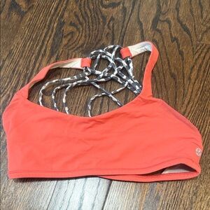 Lululemon Free to Be Sports Bra
